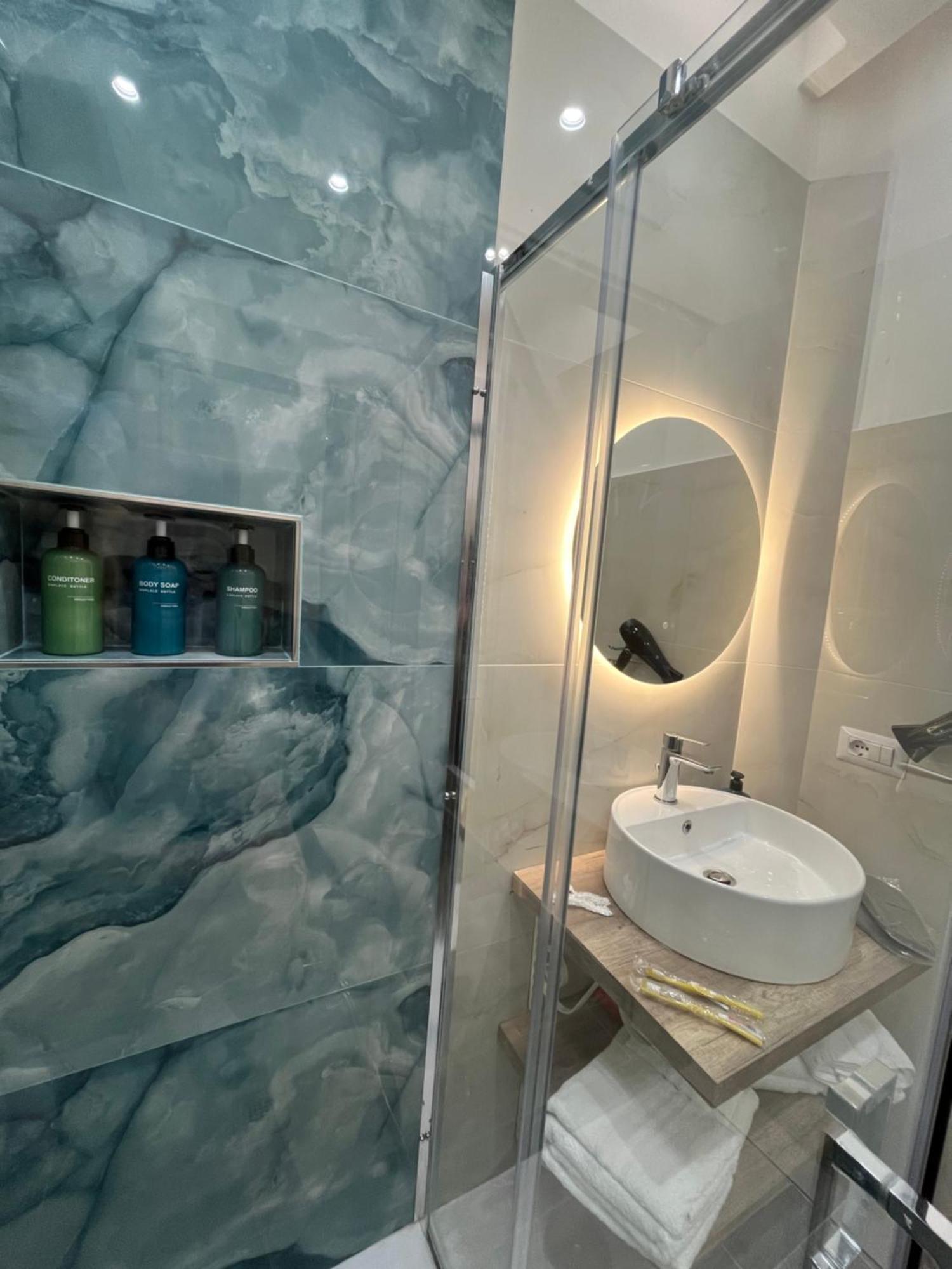 Cloes Rooms Napoli ภายนอก รูปภาพ